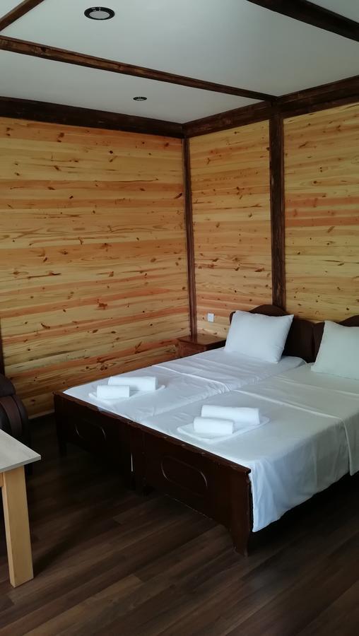 Sister'S Warm Guest House 바투미 외부 사진